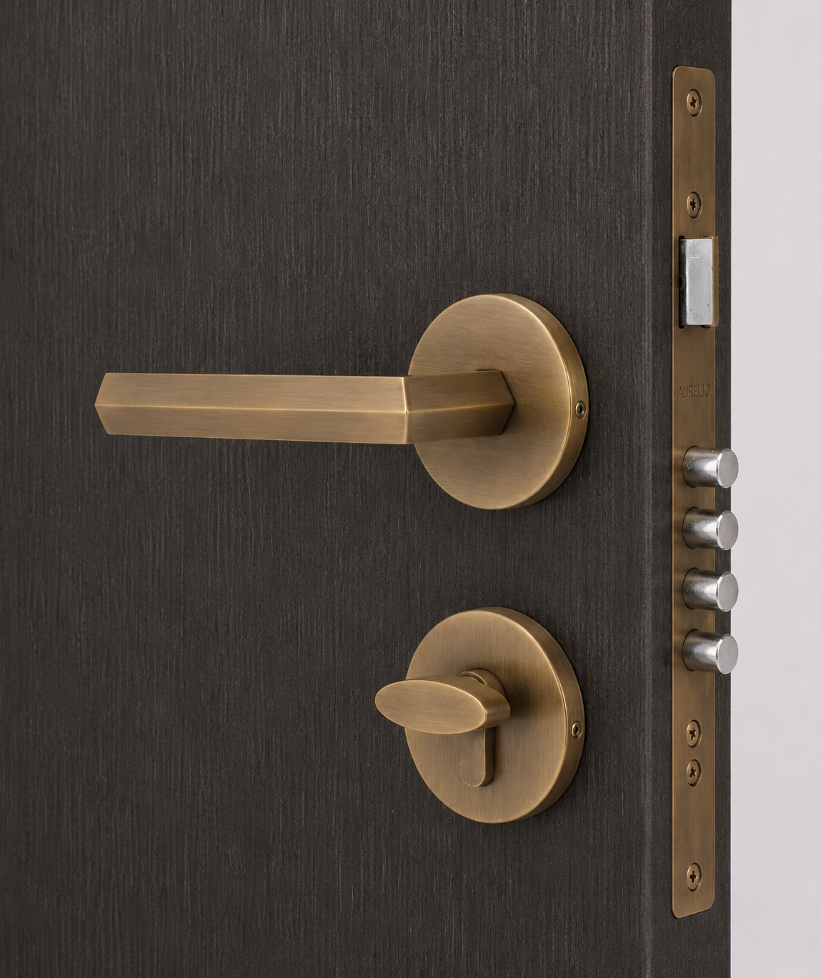 variant-satin-brass
