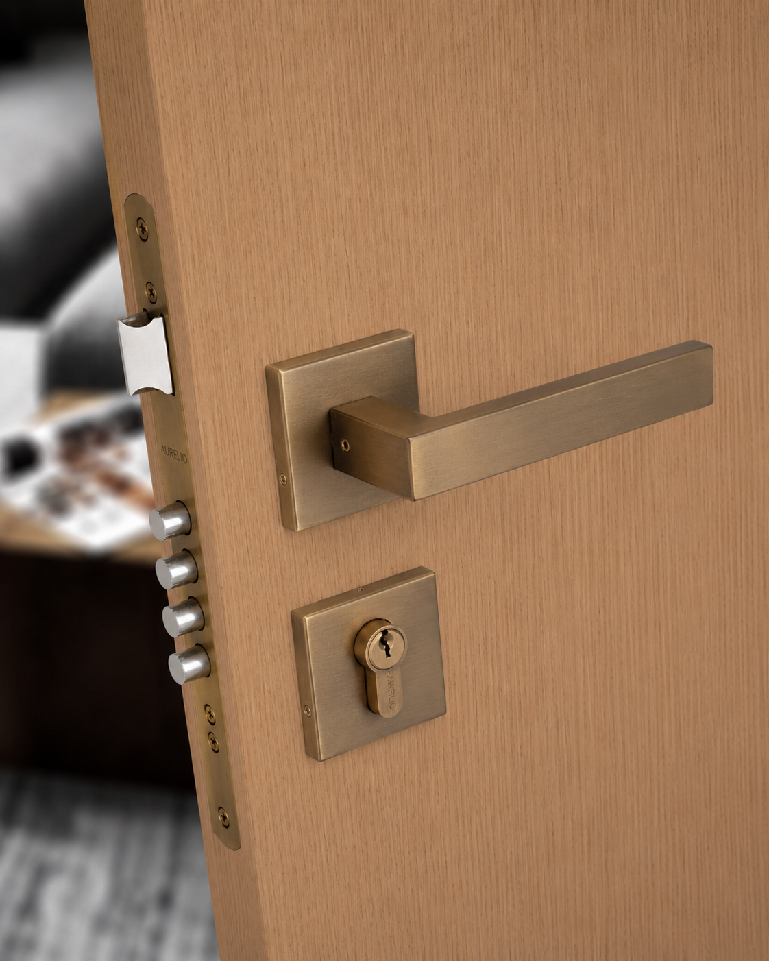 variant-satin-brass